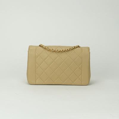 シャネル CHANEL ダイアナ マトラッセ バッグ ショルダーバッグ ラムスキン ベージュ ゴールド金具 チェーンショルダーバッグ ココマーク ターンロック シングルフラップ Sフラップ シングルチェーン Sチェーン