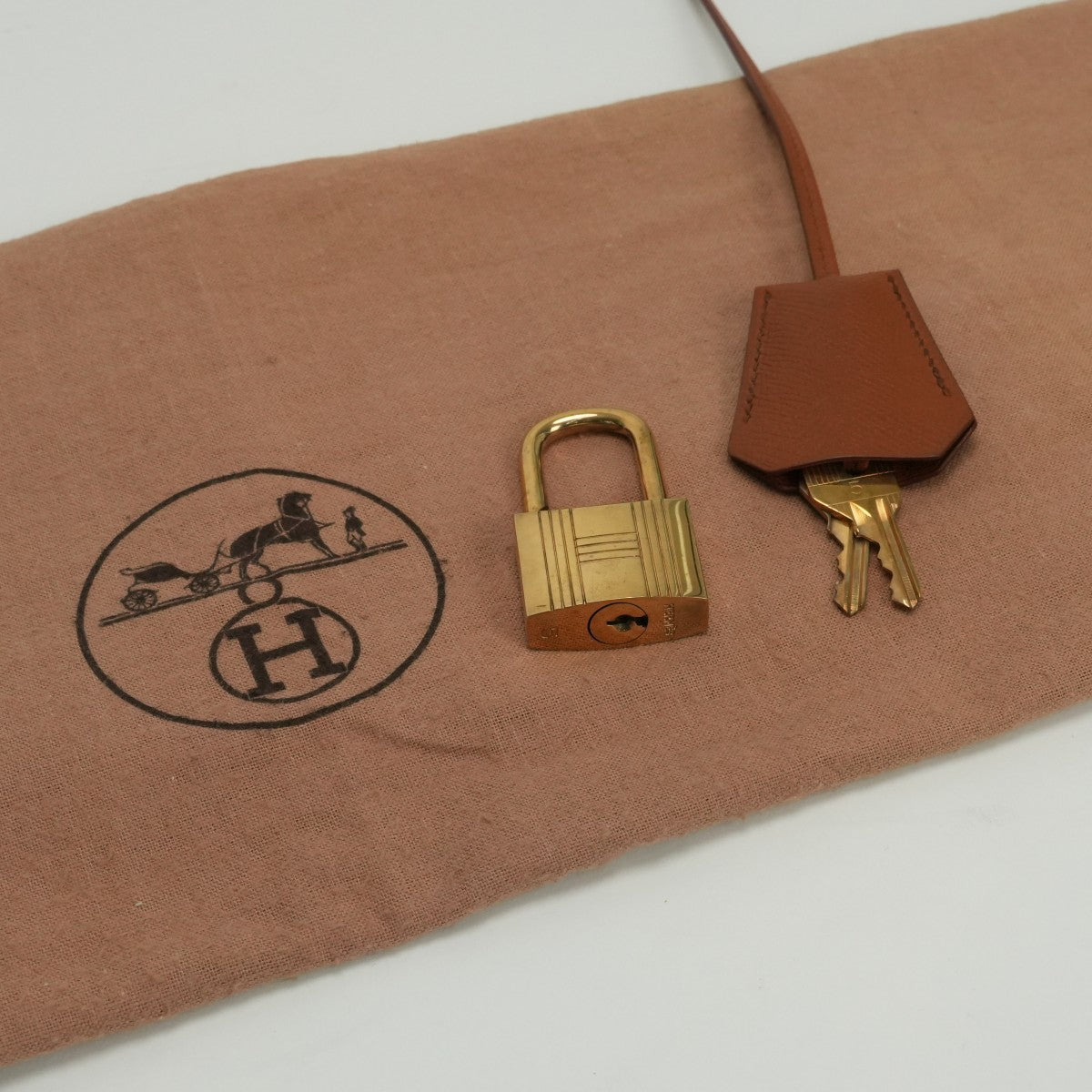 HERMES 爱马仕 Haut a courroies 45 Haut a courroies 45 包 手提包 沙发金色 金色 棕色 棕色 棕色金色五金 手提包