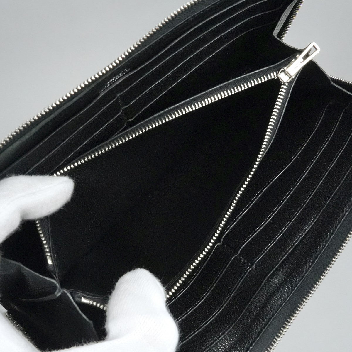 HERMES 爱马仕 Azap long Azap long classic 钱包长钱包长钱包鳄鱼鳄鱼黑色银色金属配件圆形拉链