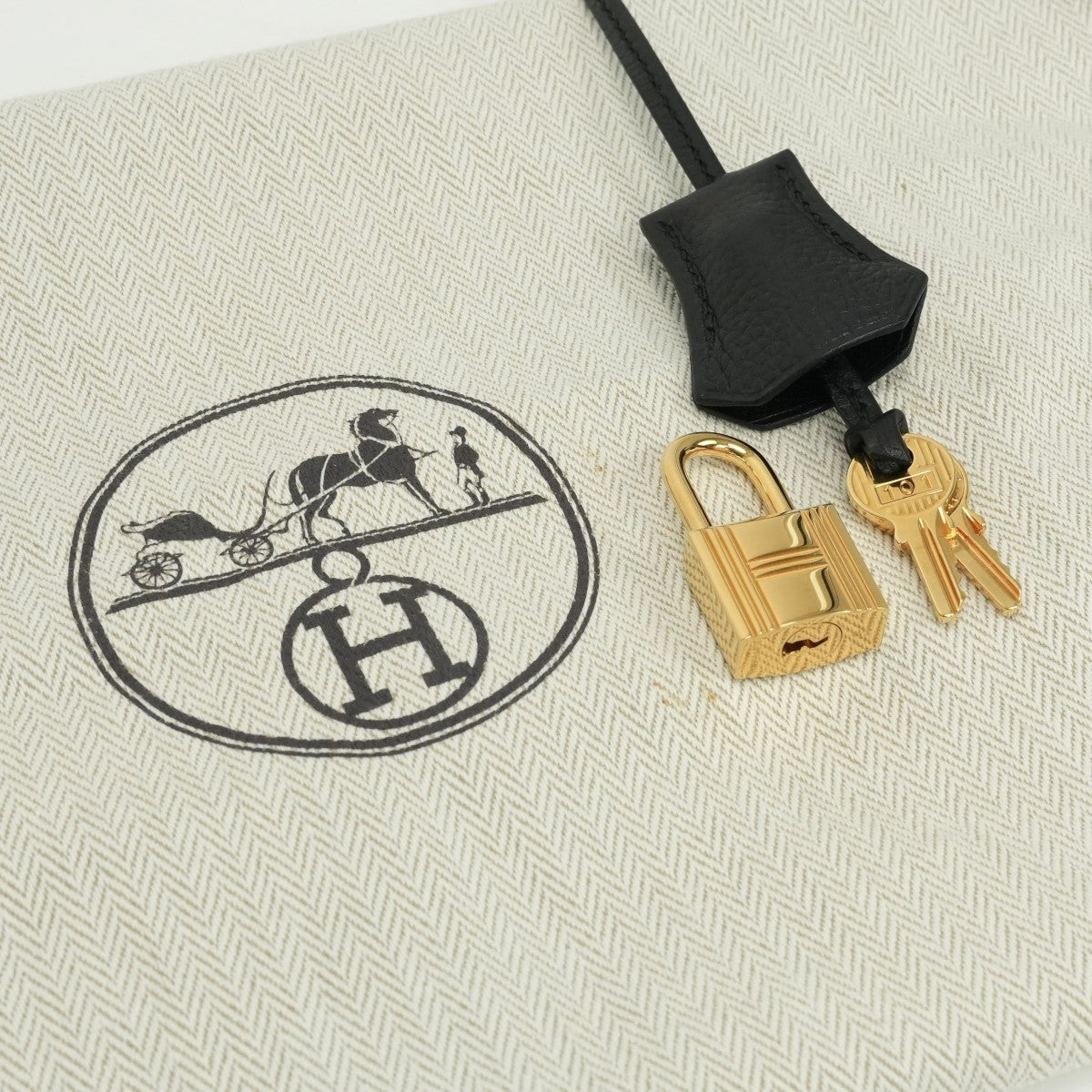 HERMES HERMES Birkin 35 Birkin 35 Bag Tote Bag Ardenne Noir Noir Black Black Gold Hardware