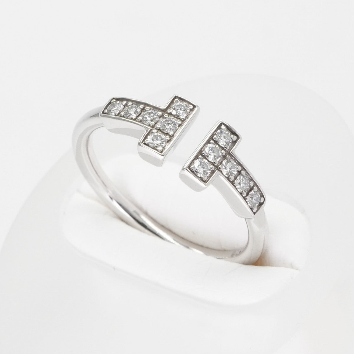 Tiffany & Co. 티파니 & 공동. 와이어 링 T- 와이어 18K 화이트 골드 Tiffany & Co. T- 링 750wg 실버 다이아몬드 화이트 골드