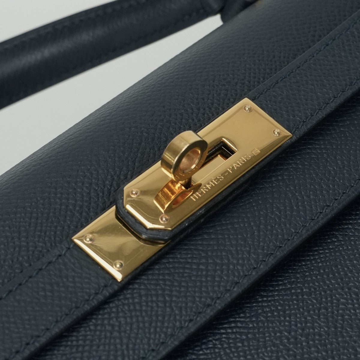 エルメス HERMES ケリー28 ケリー 28 バッグ トートバッグ ショルダーバッグ クシュベル ネイビー 青 紺 ゴールド金具 エプソン ヴォーエプソン