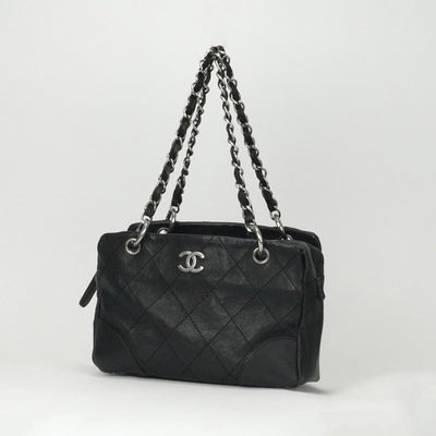 シャネル CHANEL マトラッセ ワイルドステッチ バッグ ショルダーバッグ キャビアスキン ブラック 黒 シルバー金具 チェーンショルダーバッグ ココマーク