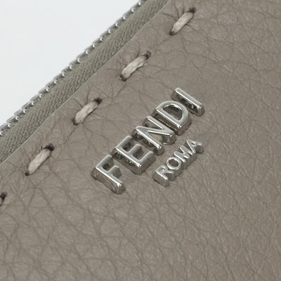 FENDI Fendi Peakaboo Peakaboo微钱包Trifold Wallet Mini Wallet Mini Wallet Mini Wallet米色银色金属配件双灰色