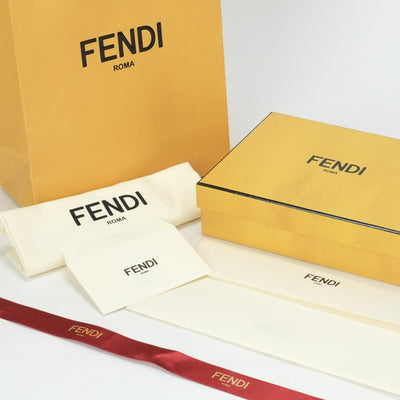 FENDI Fendi Peakaboo Peakaboo微钱包Trifold Wallet Mini Wallet Mini Wallet Mini Wallet米色银色金属配件双灰色