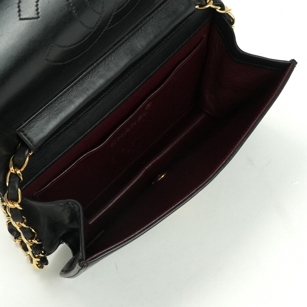 CHANEL 샤넬 Matelass? 가방 숄더백 블랙 블랙 골드 메탈 피팅 Matelass? 램스킨 풀 플랩 코코 마크