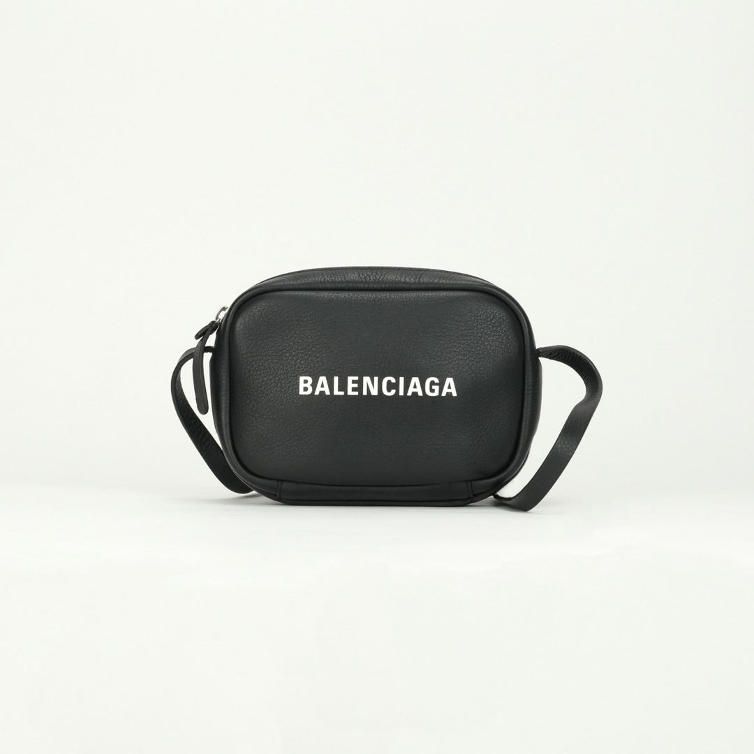 バレンシアガ BALENCIAGA エブリデイ カメラバッグ バッグ