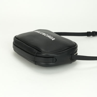 バレンシアガ BALENCIAGA エブリデイ カメラバッグ バッグ ショルダーバッグ レザー ブラック 黒 シルバー金具 ポシェット ミニバッグ