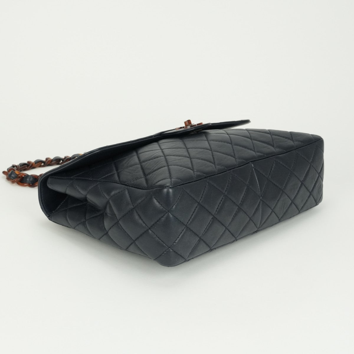 シャネル CHANEL マトラッセ30 デカマトラッセ マトラッセ 30 バッグ ショルダーバッグ ラムスキン ネイビー 紺 青 べっこう色 べっこう柄