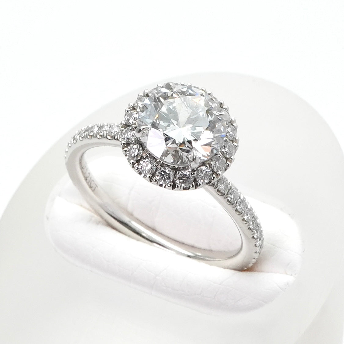 HARRY WINSTON HARRY WINSTON Round Cut Micro Pave Ring Round Cut Micro Pave Ring The One by Harry Winston Ring Pt950 Silver Diamond Ring Engagement Ring Platinum