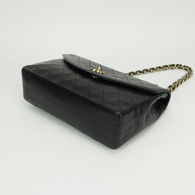 CHANEL CHANEL Matelass? Bag Shoulder Bag Lambskin Black Black Gold Metal Fittings