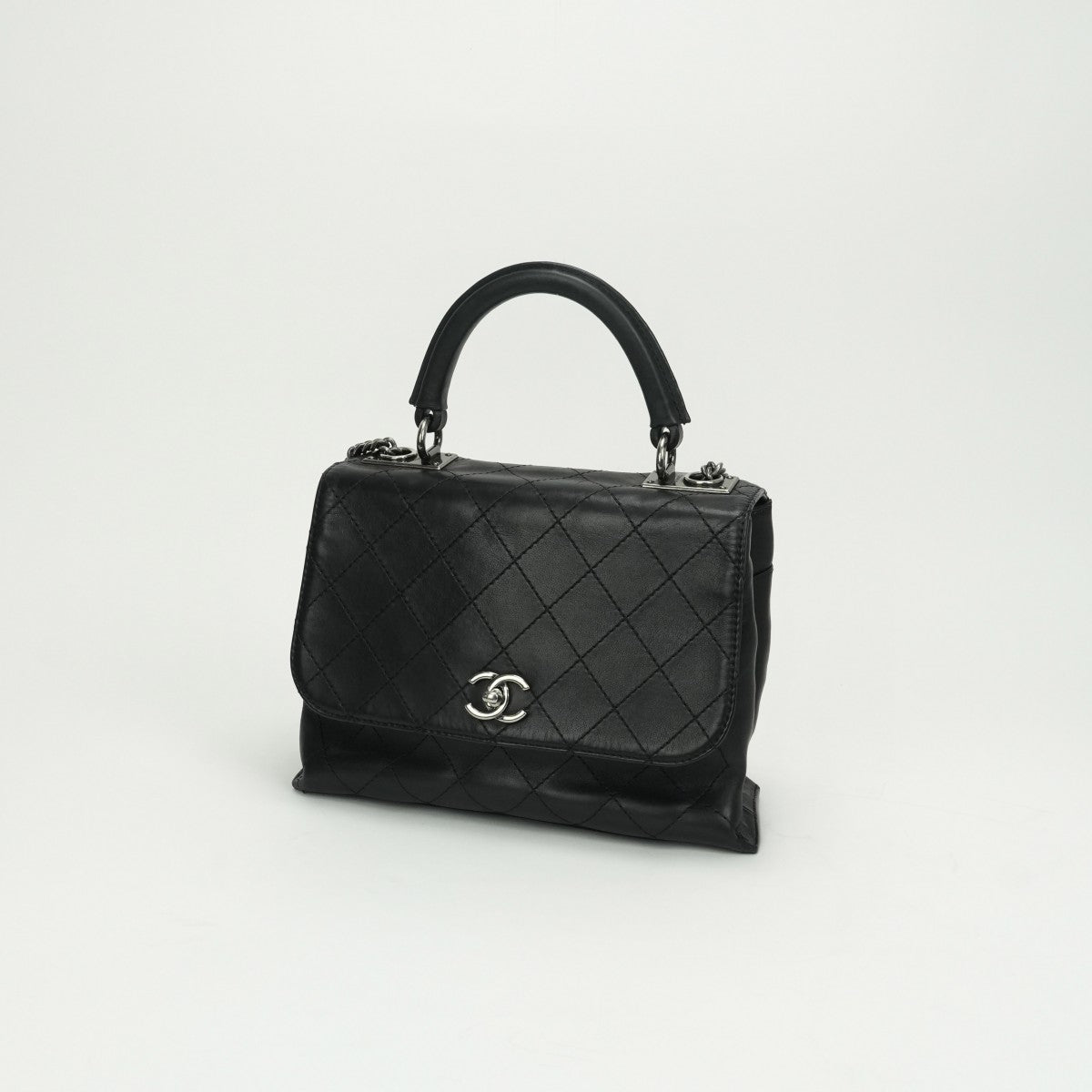 CHANEL 샤넬 Matelass? Coco handle 가방, 토트 백, 숄더 백, 송아지 가죽, 검은 색, 검은 색, 실버 하드웨어 Matelass? 램스킨 숄더백 핸드백