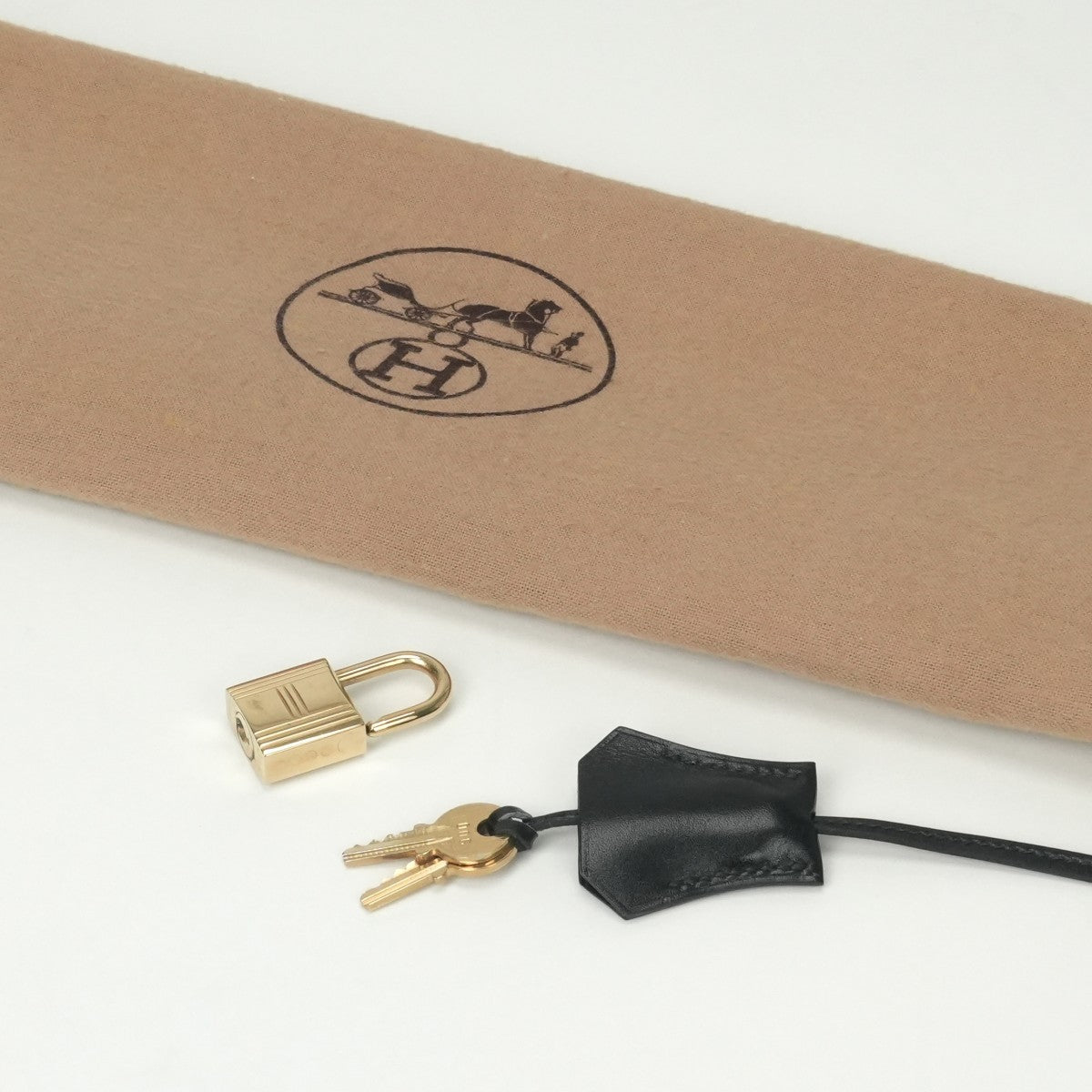 HERMES 爱马仕 Haut a courroies 32 Haut a courroies 32 手提袋Toile Ash Box Noir米色黑金硬件