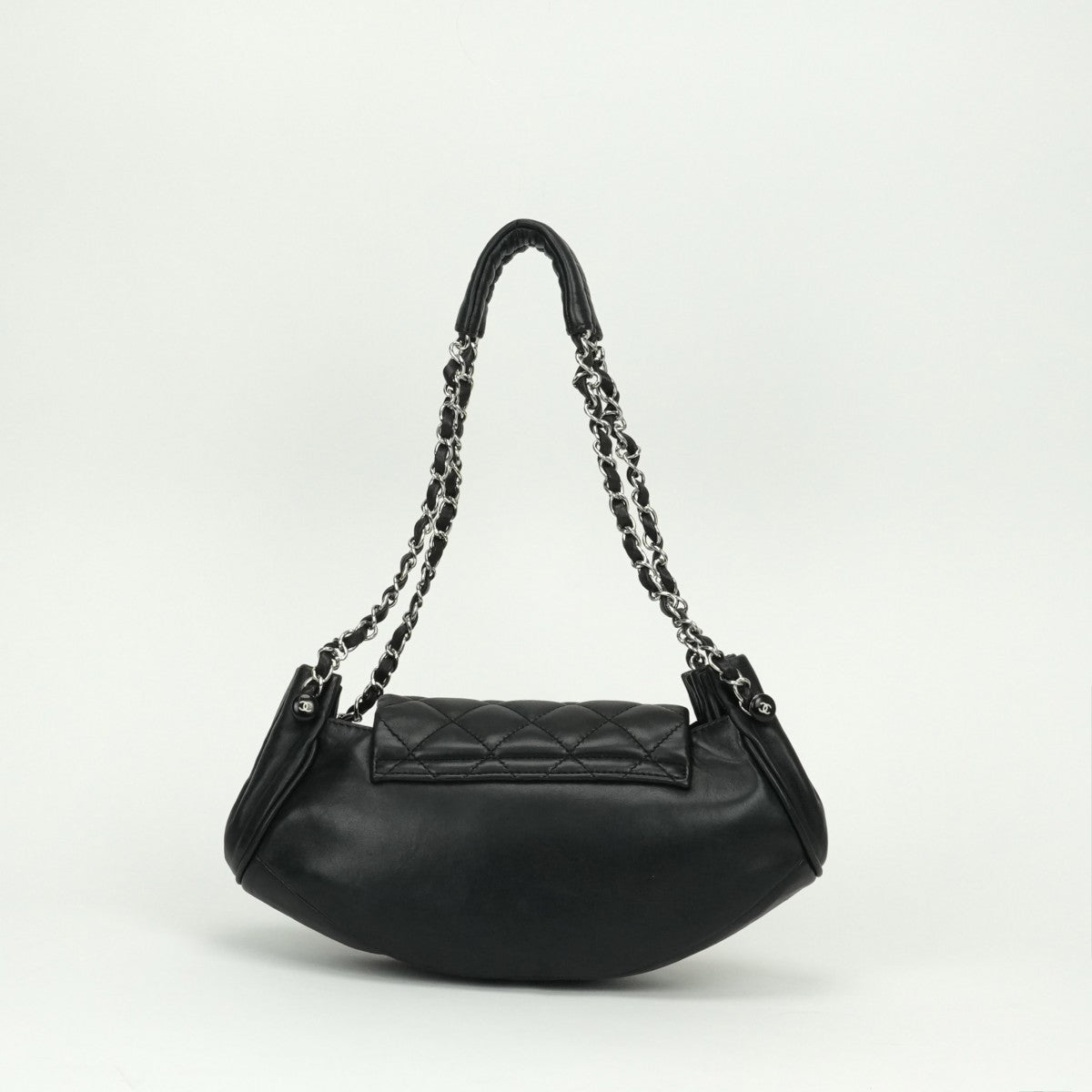 シャネル CHANEL マトラッセ バッグ ショルダーバッグ ラムスキン ブラック black 黒 シルバー金具 チェーンショルダーバッグ ココマーク デカココ
