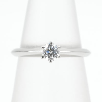 Tiffany & Co. 티파니 & 공동. 약혼 반지 플래티넘 솔리테어 Tiffany & Co. 링 PT950 실버 다이아몬드 반지 약혼 반지 백금