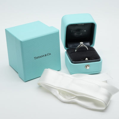 Tiffany & Co. 티파니 & 공동. 약혼 반지 플래티넘 솔리테어 Tiffany & Co. 링 PT950 실버 다이아몬드 반지 약혼 반지 백금