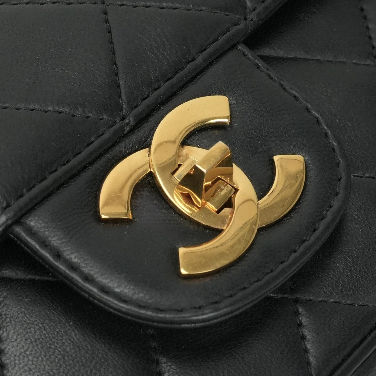 CHANEL CHANEL Matelass? Bag Shoulder Bag Lambskin Black Gold Hardware Chain Shoulder BagW flap W chain Double flap Double chainCoco Mark Turnlock
