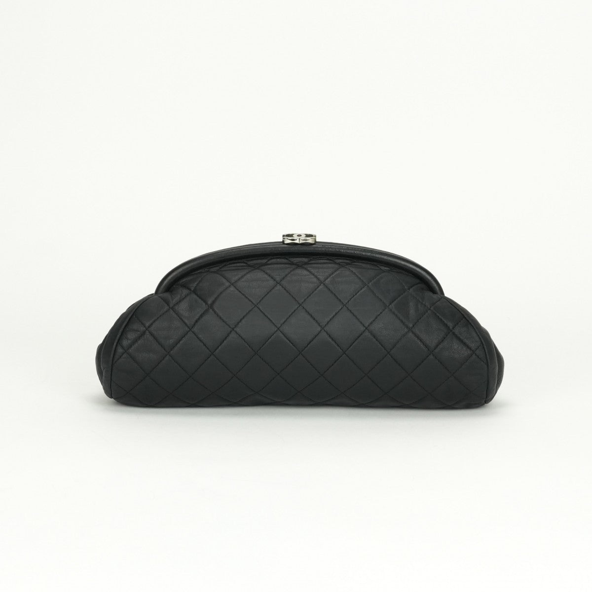 CHANEL 샤넬 Matelass? 가방, 클러치 백, 두 번째 가방, 램스 피부, 검은 색, 실버 피팅, Gamaguchi