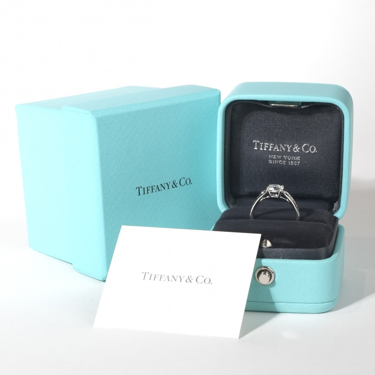 ティファニー TIFFANY&Co. ラウンド ブリリアント エンゲージメント