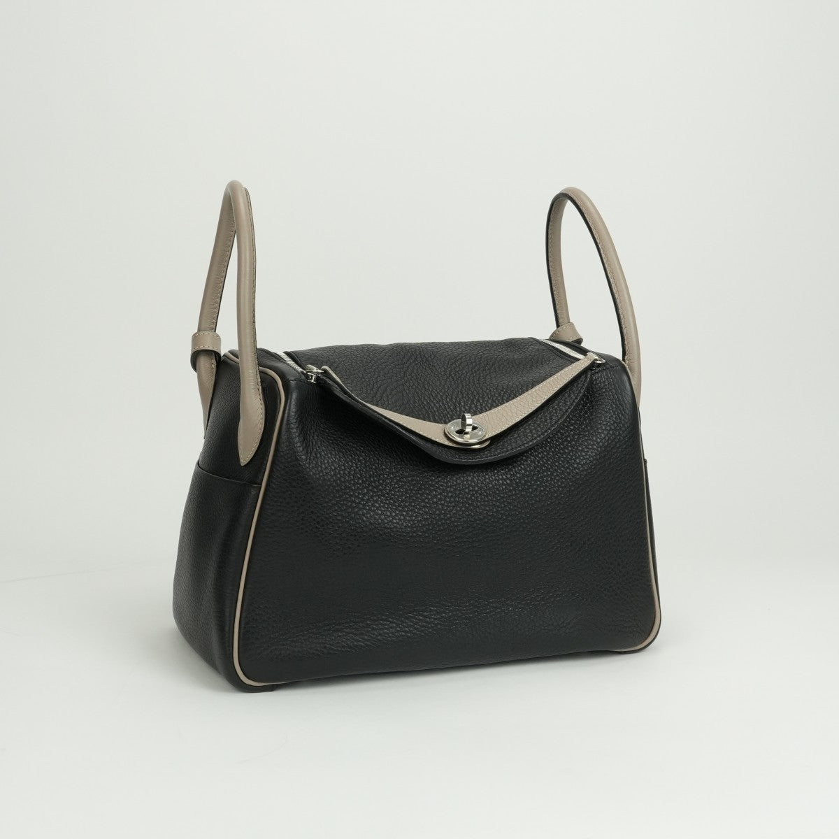 HERMES 헤르메스 Lindy 30 Lindy 30 가방, 토트 가방, 숄더백, 토리 온 클레멘스, 누아르, 에두, 검은 색, 그레이지, 블랙, 실버 하드웨어