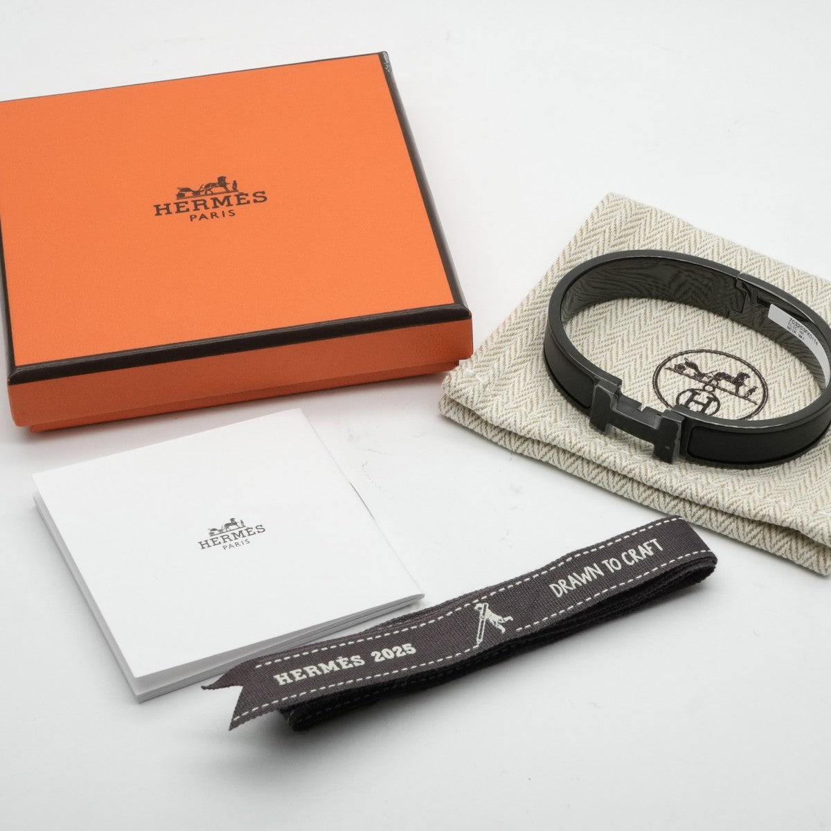 HERMES HERMES Click HH Bracelet Bangle Cuff Saw Black Bracelet Bangle
