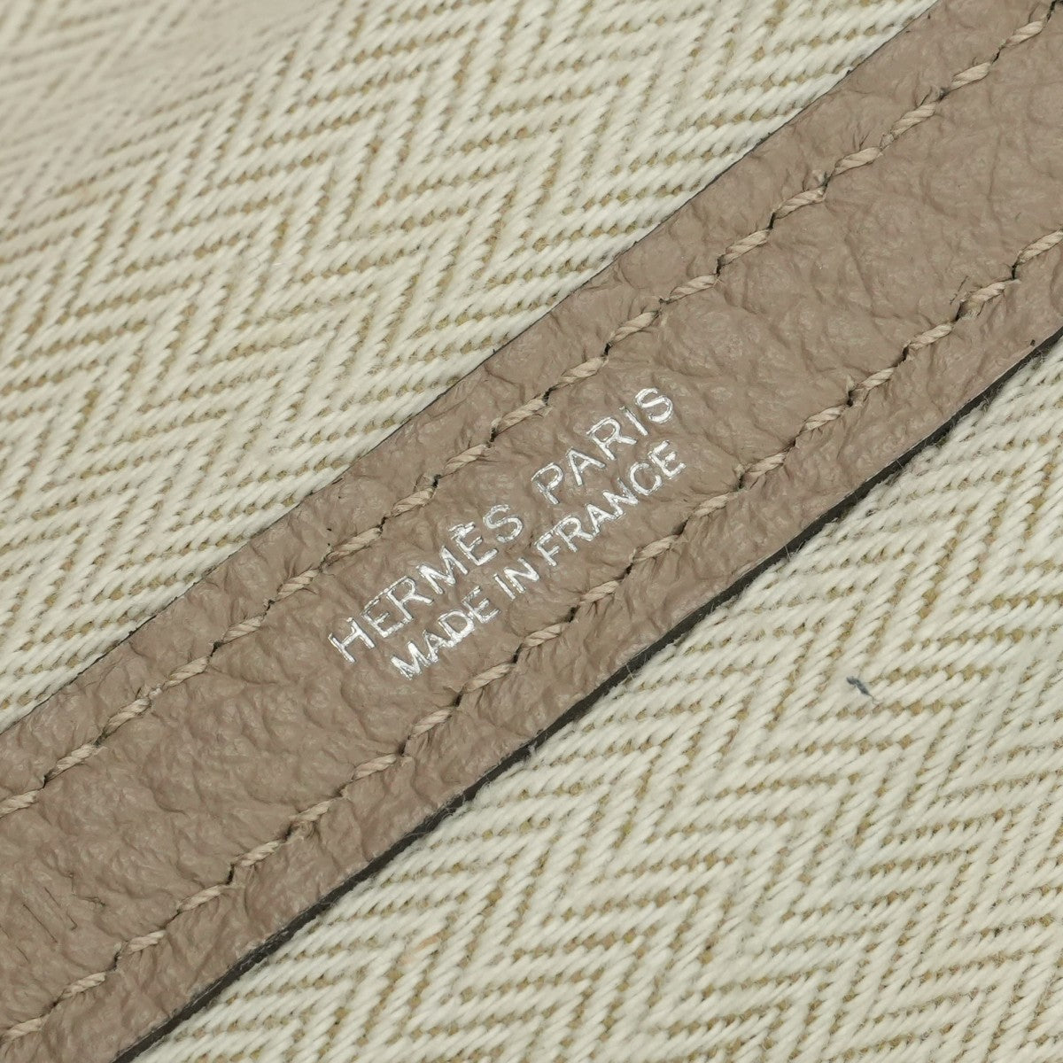 HERMES 爱马仕 Garden party PM Garden party PM 花园派对 36 Garden party 包袋 托特包 Country Tourtière 灰色 Gristourterelle 灰色 灰色 银色五金 手提包