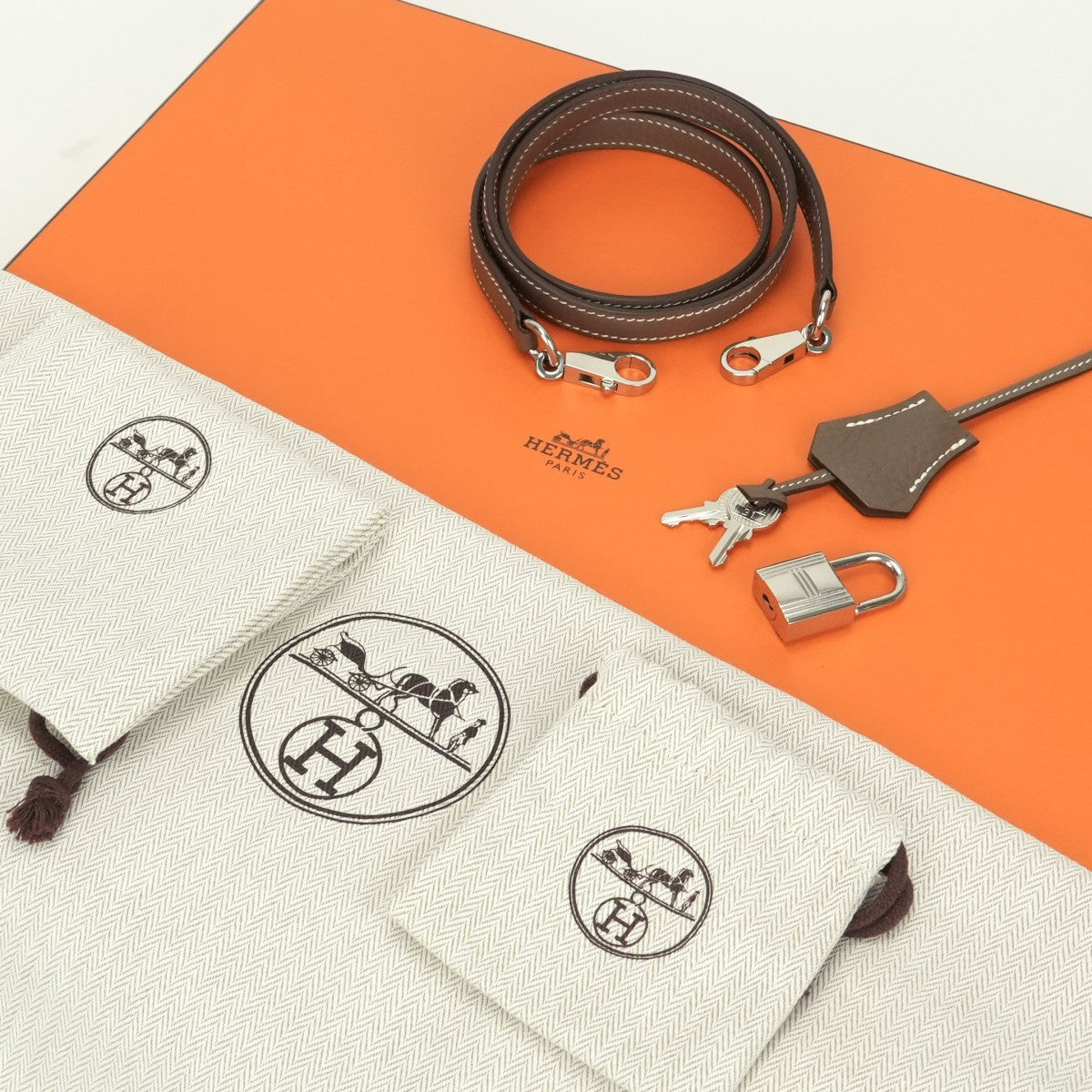 エルメス HERMES ボリード31 ボリード 31 バッグ トートバッグ ショルダーバッグ トリヨンクレマンス エトゥープ グレージュ シルバー金具