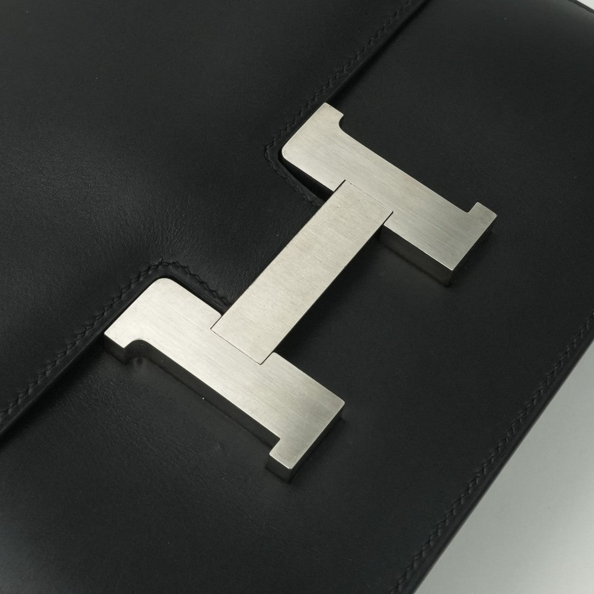 エルメス HERMES コンスタンス25 コンスタンス 25 バッグ ショルダーバッグ シャモニー ノワール noir ブラック 黒 シルバー金具 ボックスカーフ　バレニア　ヴァッシュ