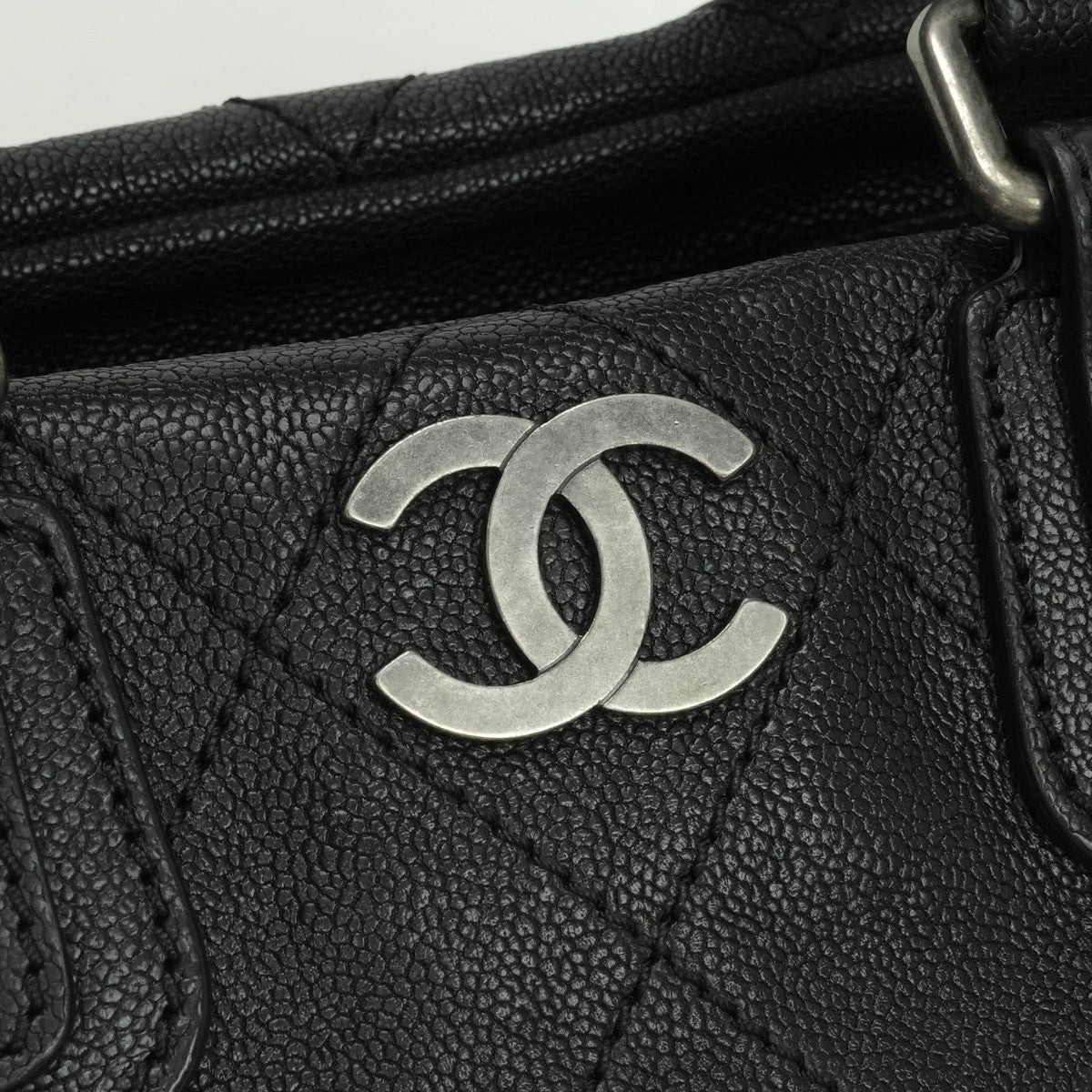 CHANEL 샤넬 Matelasse wild stitch 캐비어 피부 야생 스티치 코코 마크 가방 토트 백 캐비어 피부 검은 검은 총 금속 피팅 코코 마크 핸드백