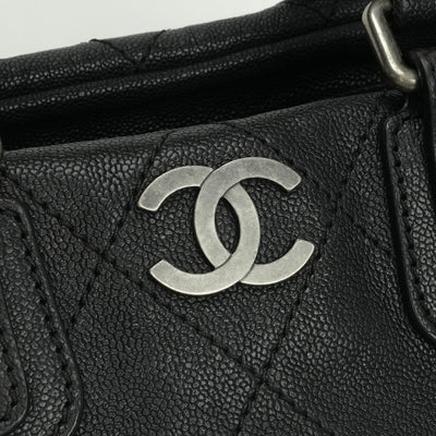 CHANEL 샤넬 Matelasse wild stitch 캐비어 피부 야생 스티치 코코 마크 가방 토트 백 캐비어 피부 검은 검은 총 금속 피팅 코코 마크 핸드백