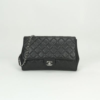 CHANEL CHANEL Matelass? Bag Shoulder Bag Lambskin Gray Silver Fittings Coco Mark Turn LockDouble flapW flapDouble chain W chainChain shoulder bag