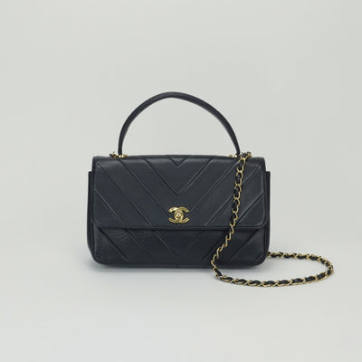 CHANEL 샤넬 Chevron v-stitch 가방, 토트 백, 숄더백, 양고기 가죽, 검은 색, 검은 색, 골드 하드웨어, 체인 어깨 가방, 코코 마크, 턴크