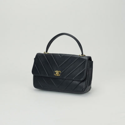 CHANEL 샤넬 Chevron v-stitch 가방, 토트 백, 숄더백, 양고기 가죽, 검은 색, 검은 색, 골드 하드웨어, 체인 어깨 가방, 코코 마크, 턴크