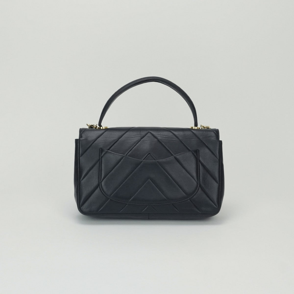 シャネル CHANEL シェブロン Vステッチ バッグ トートバッグ