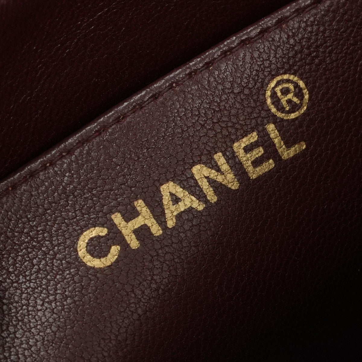 CHANEL 샤넬 Chevron v-stitch 가방, 토트 백, 숄더백, 양고기 가죽, 검은 색, 검은 색, 골드 하드웨어, 체인 어깨 가방, 코코 마크, 턴크