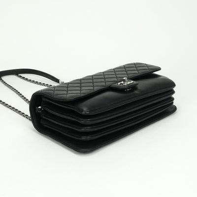 シャネル CHANEL マトラッセ ココマーク ターンロック シングルフラップ ダブルチェーン アコーディオン バッグ ショルダーバッグ ラムスキン ブラック black 黒 シルバー金具 チェーンショルダーバッグ ココマーク Sフラップ Wチェーン