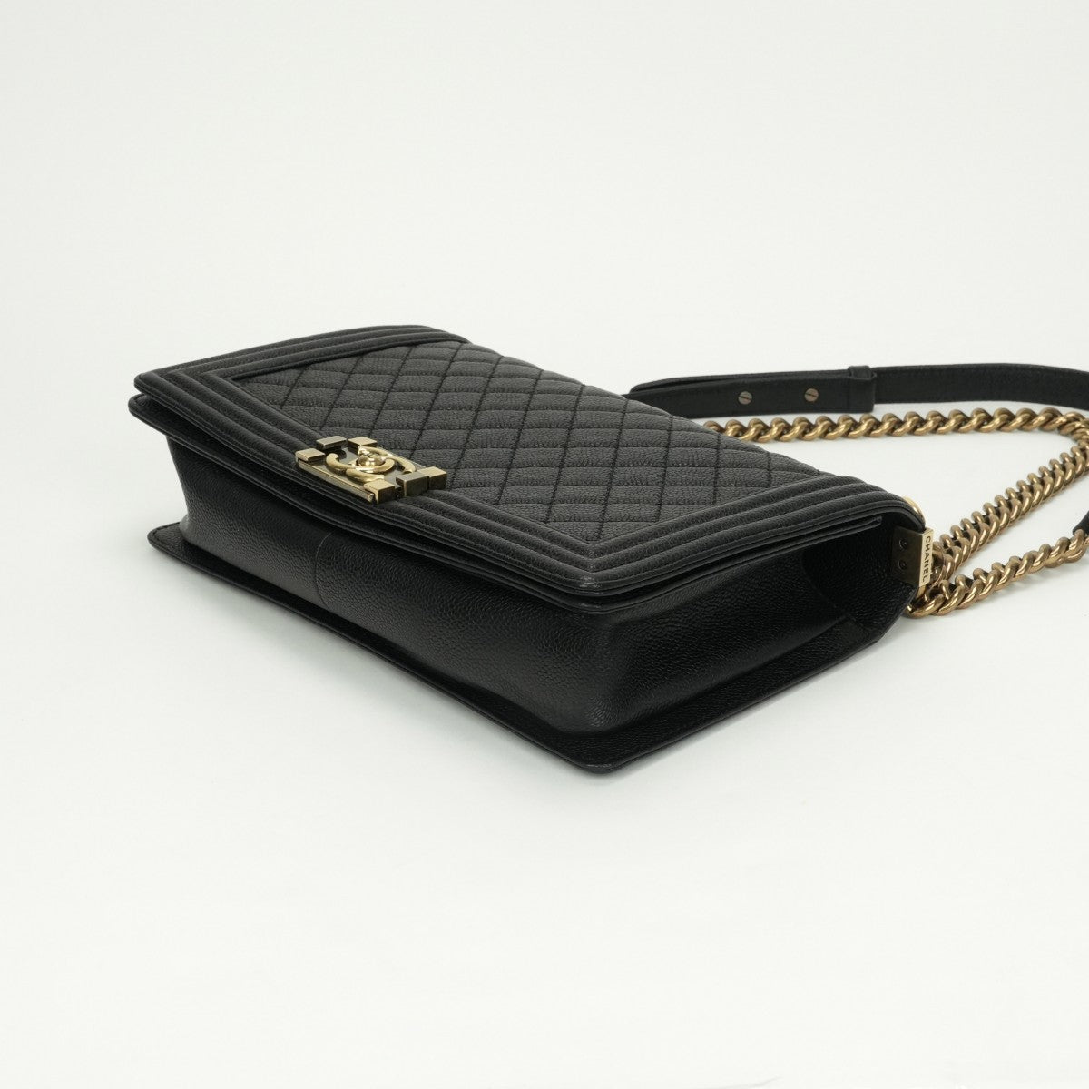 CHANEL CHANEL Boy chanel Bag Shoulder Bag Caviar Skin Black Gold Hardware Chain Shoulder Bag Double chain Coco mark