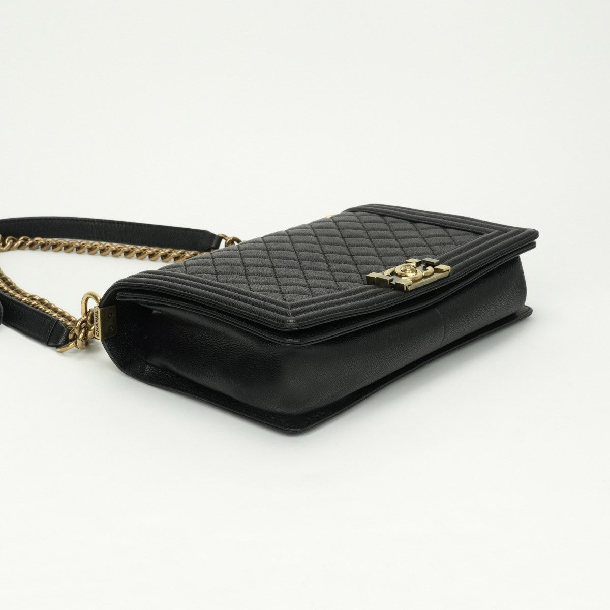 CHANEL CHANEL Boy chanel Bag Shoulder Bag Caviar Skin Black Gold Hardware Chain Shoulder Bag Double chain Coco mark