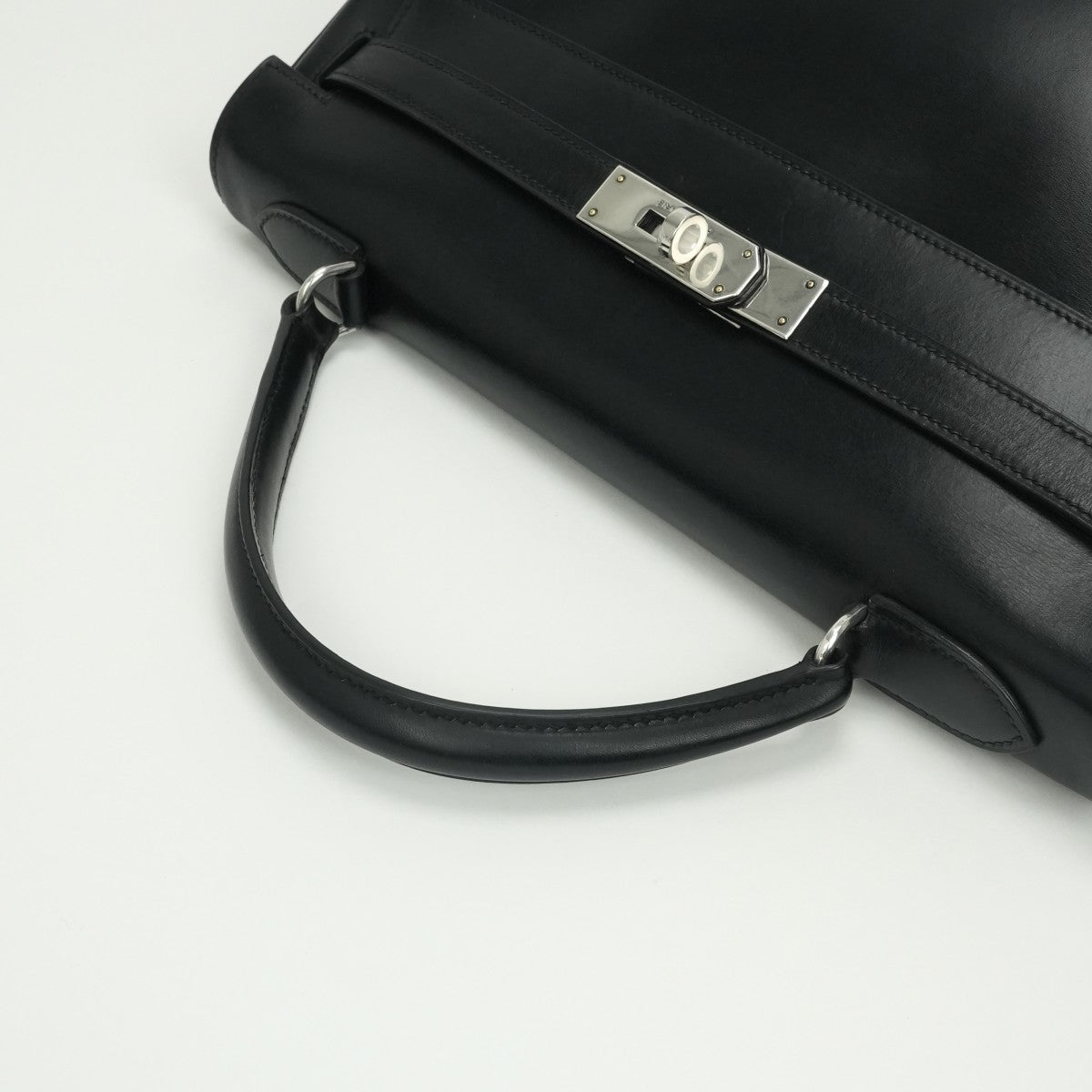 エルメス HERMES ケリー32 ケリー 32 バッグ トートバッグ ショルダーバッグ ボックスカーフ ノワール　noir ブラック Black 黒 エレクトラム金具 内縫い　シルバー金具　ゴールド金具　コンビ金具