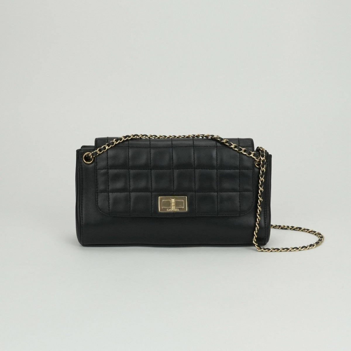 シャネル CHANEL チョコバー 2.55 バッグ ショルダーバッグ ラムスキン ブラック 黒 ゴールド金具 チェーンショルダーバッグ