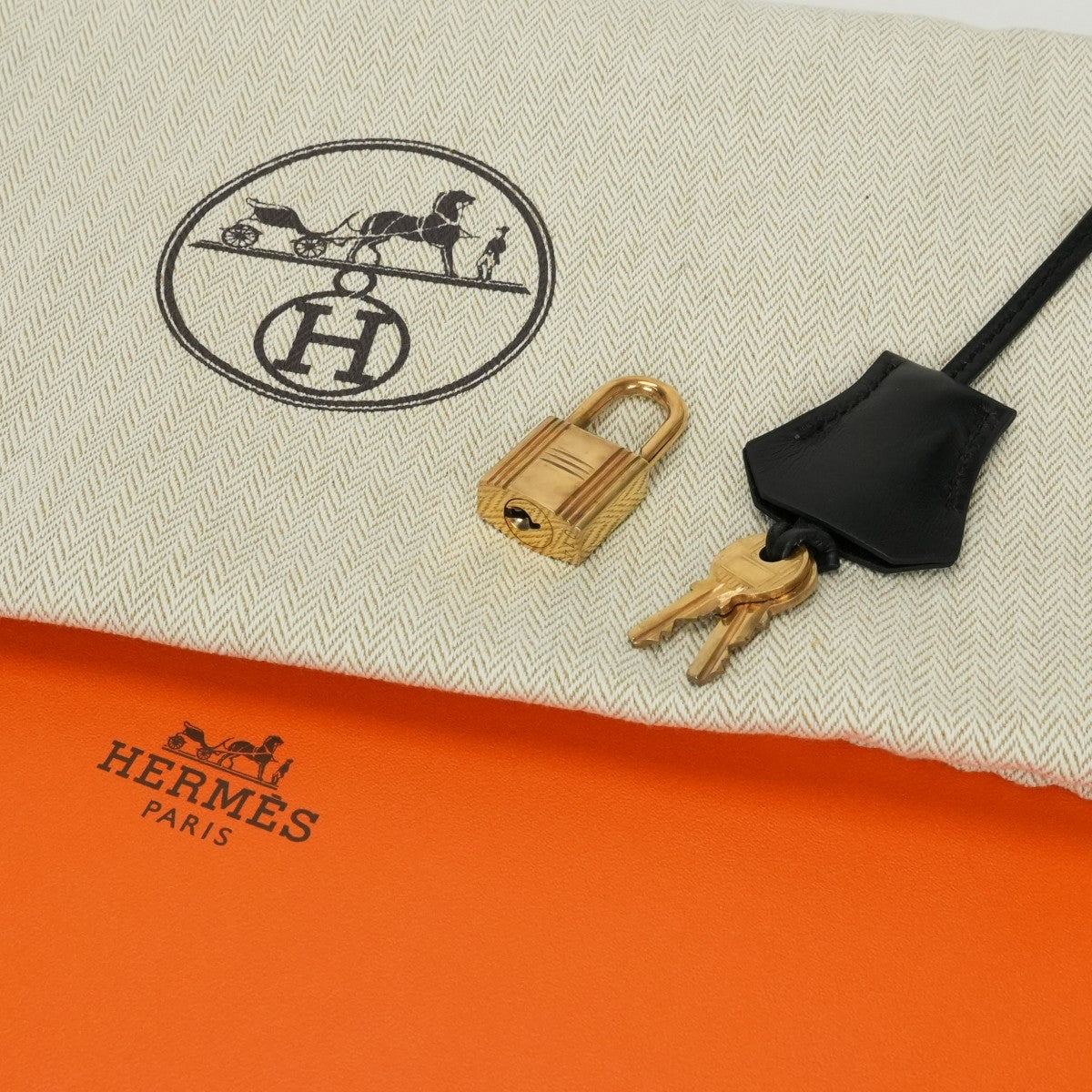 エルメス HERMES ケリー35 ケリー 35 バッグ トートバッグ ショルダーバッグ ボックスカーフ ノワール Noir ブラック Black 黒 ゴールド金具 ハンドバッグ 外縫い 2WAYバッグ