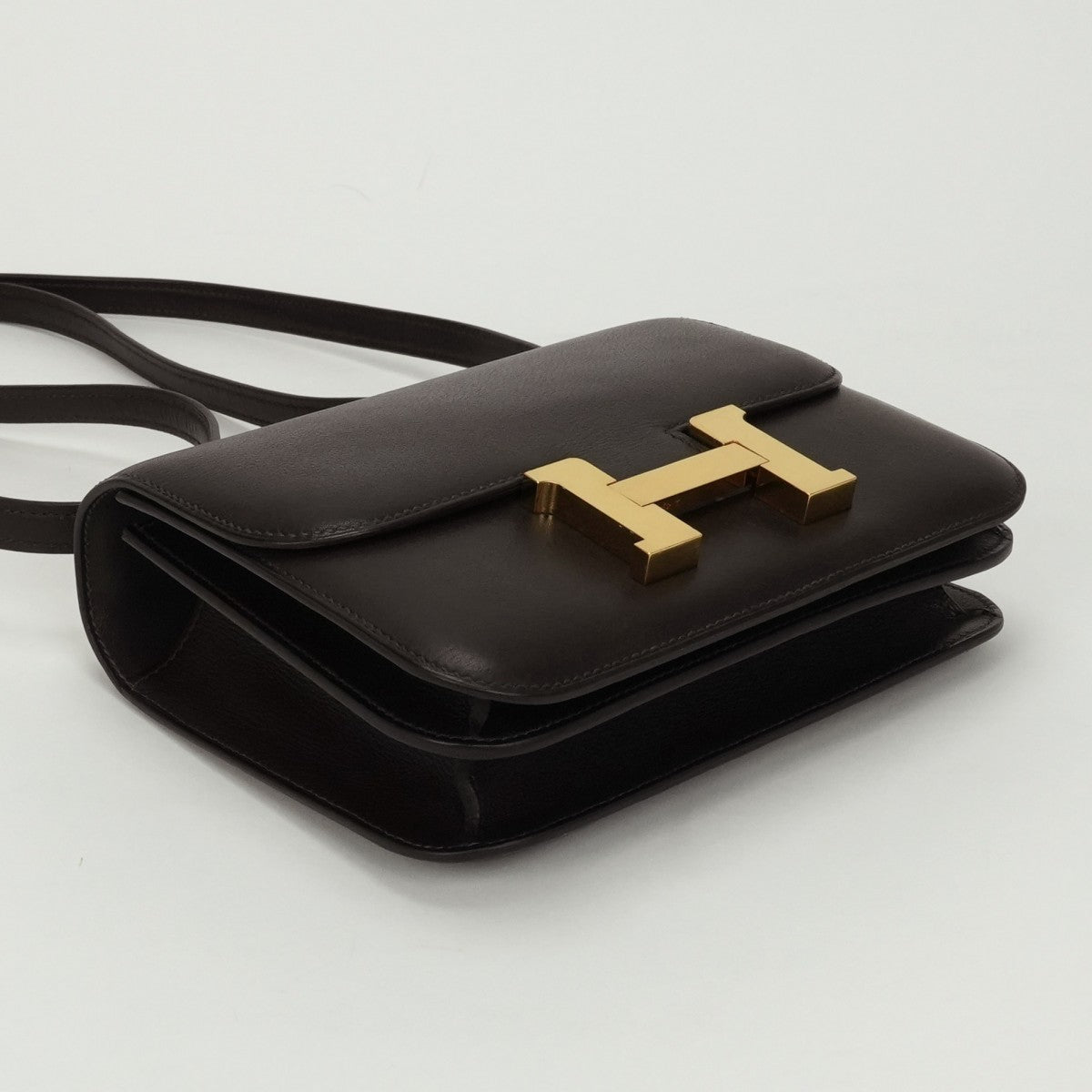 HERMES 헤르메스 Constance 3 mini 18 Constance 3 Mini 18 백 숄더백 Evercalf 카페 브라운 브라운 브라운 골드 하드웨어 Evercalf