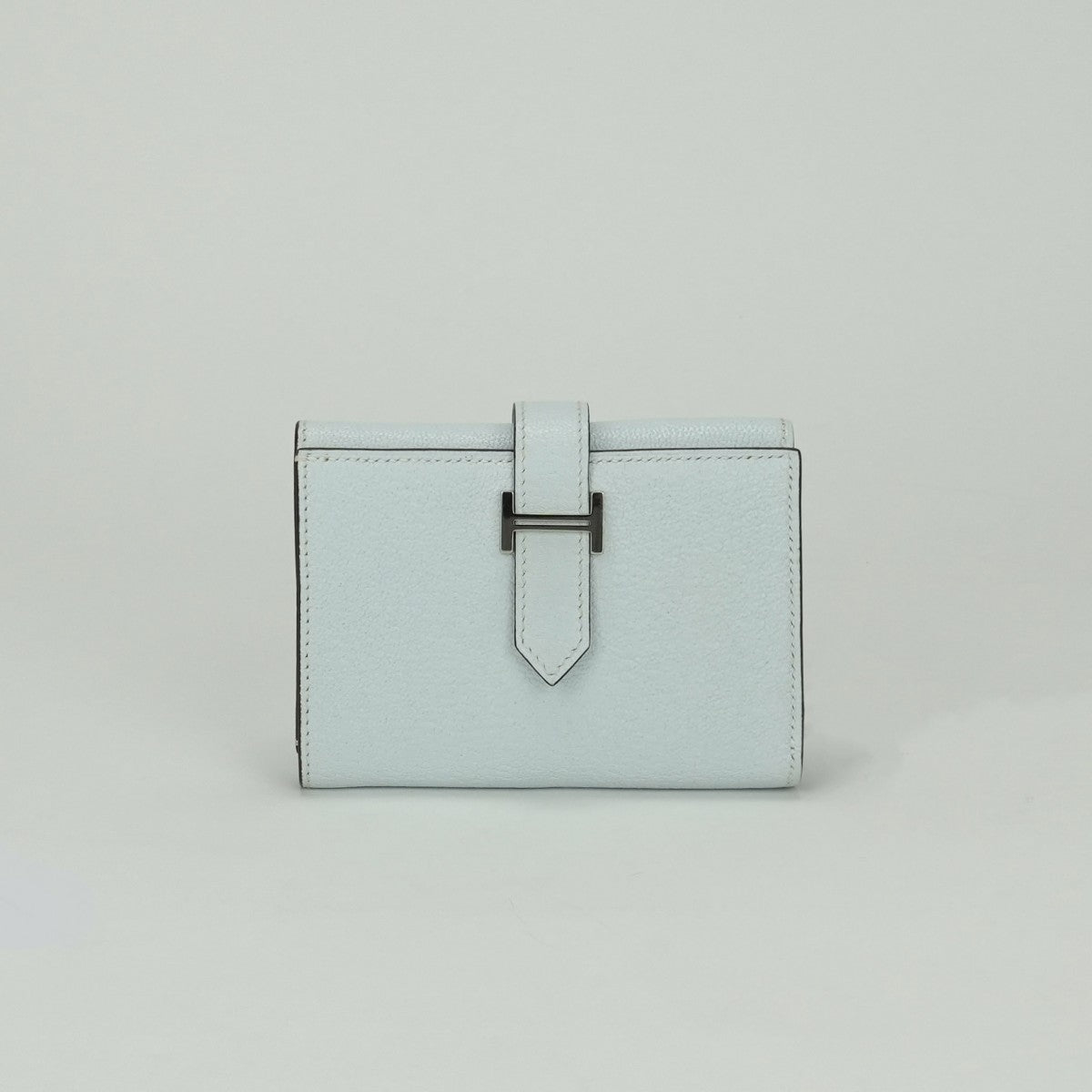エルメス HERMES ベアンコンビネ ベアン コンビネ 財布 三つ折り財布 ミニ財布 ミニウォレット シェブルミゾル ブループリュム Bleu Plume ブルー blue 青 水色 シルバー金具 シェーブル
