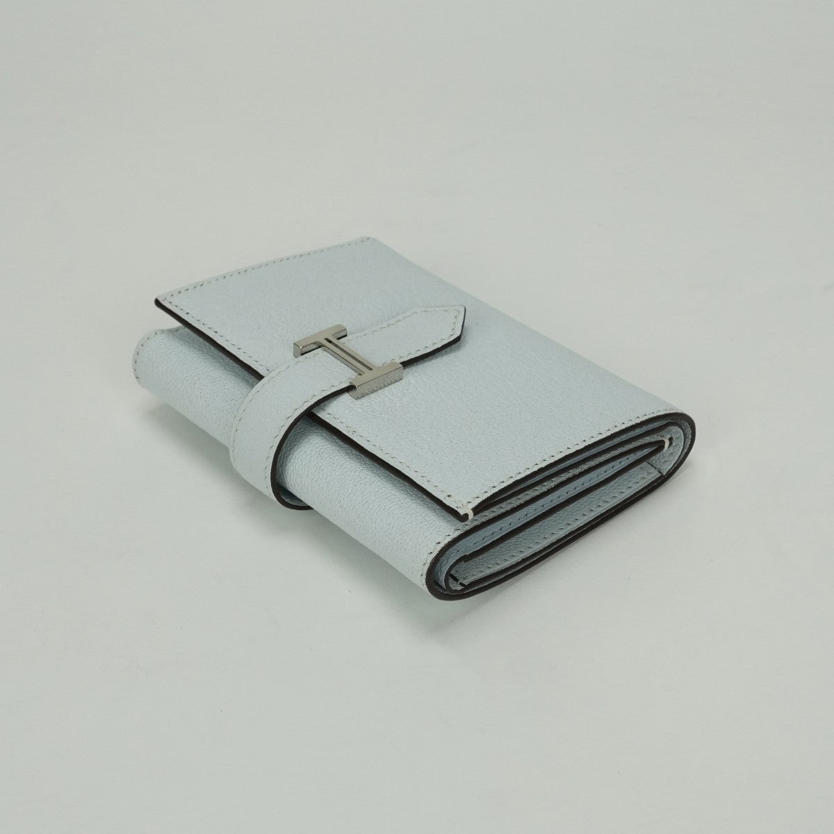 エルメス HERMES ベアンコンビネ ベアン コンビネ 財布 三つ折り財布 ミニ財布 ミニウォレット シェブルミゾル ブループリュム Bleu Plume ブルー blue 青 水色 シルバー金具 シェーブル