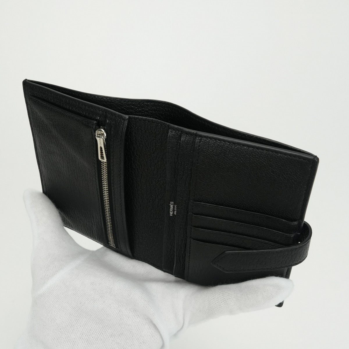 エルメス HERMES ベアンコンパクト ベアン コンパクト 財布 二つ折り財布 ミニ財布 ミニウォレット シェブルミゾル ノワール Noir ブラック Black 黒 シルバー金具