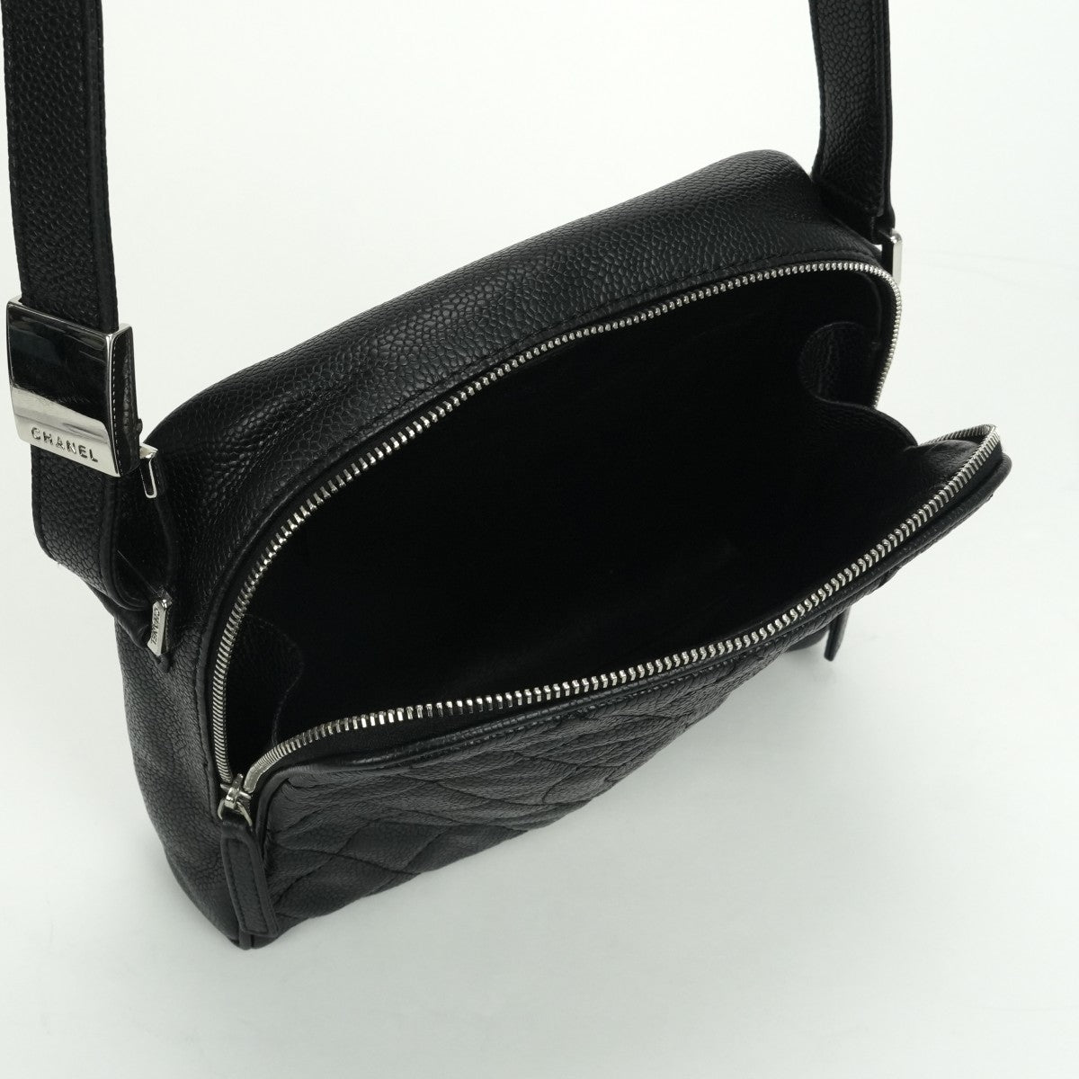 シャネル CHANEL マトラッセ バッグ ショルダーバッグ キャビアスキン ブラック Black 黒 シルバー金具 ココマーク
