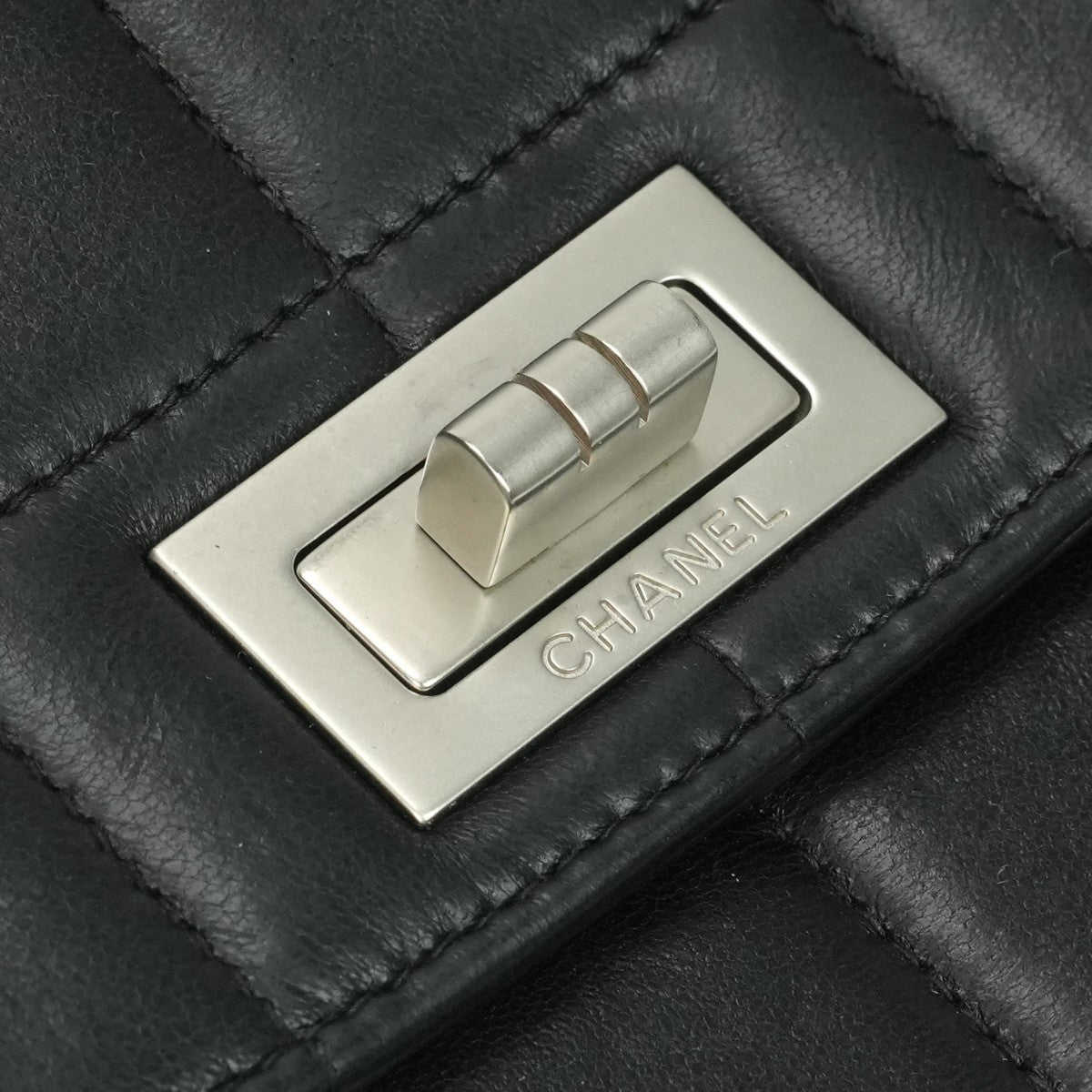 シャネル CHANEL チョコバー 2.55 バッグ ショルダーバッグ ラムスキン ブラック Black 黒 シルバー金具 シングルフラップ シングルチェーン 2.55