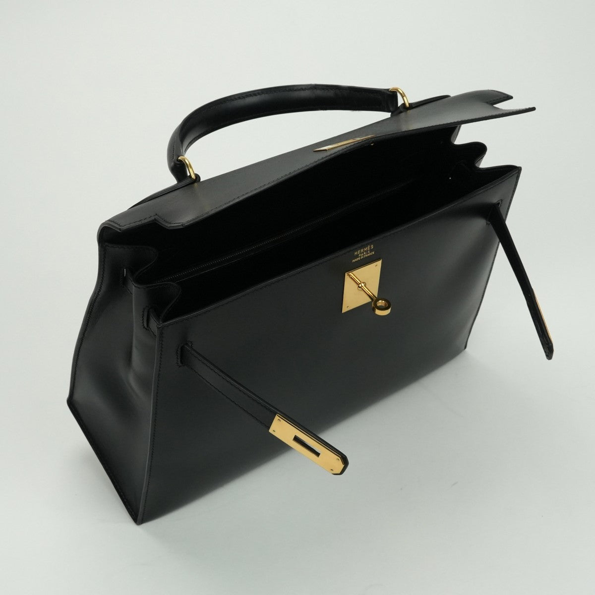 エルメス HERMES ケリー32 ケリー 32 バッグ トートバッグ ショルダーバッグ ボックスカーフ ノワール noir ブラック black 黒 ゴールド金具 ハンドバッグ 外縫い 2WAYバッグ