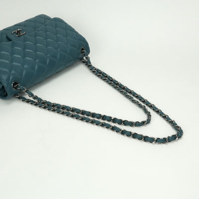 シャネル CHANEL マトラッセ マトラッセ30 デカマトラッセ デカマト バッグ ショルダーバッグ ラムスキン ブルー Blue 青 シルバー金具 チェーンショルダーバッグ ココマーク ターンロック ダブルフラップ Wフラップ ダブルチェーン Wチェーン