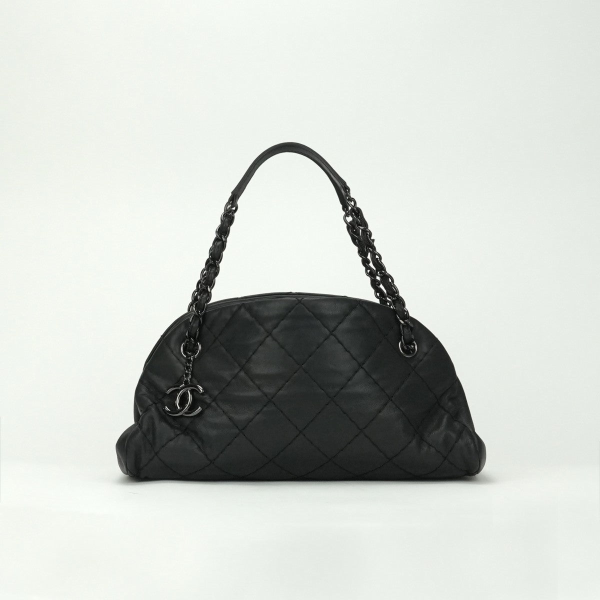 シャネル CHANEL マトラッセ ココマーク マドモアゼル バッグ ショルダーバッグ レザー ブラック Black 黒 ブラック金具 チェーンショルダーバッグ チェーンバッグ